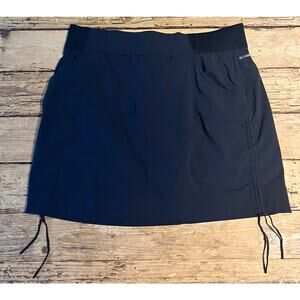 Columbia Womens Size L Black Skort Omni Shield NWOT